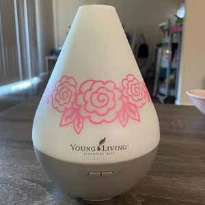 Young Living Dewdrop Diffuser